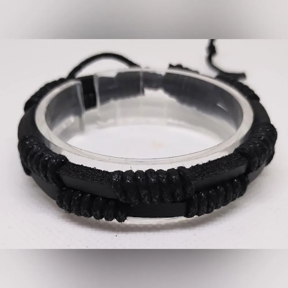 Men's leather bracelet layered black new e57